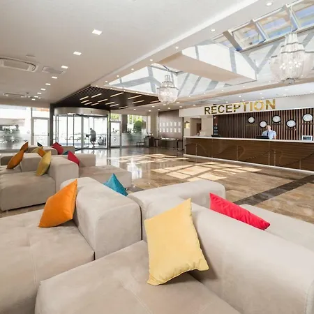 Grand Seker Hotel