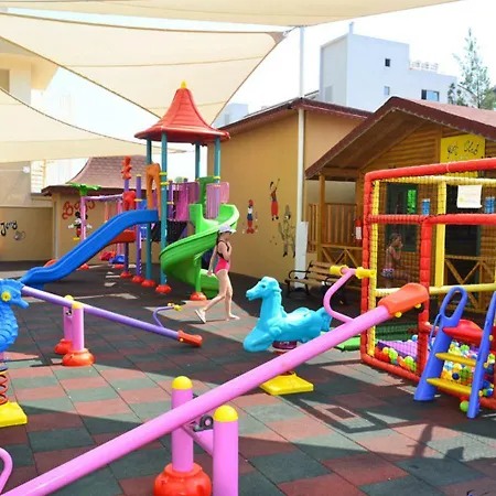 Grand Seker מלון